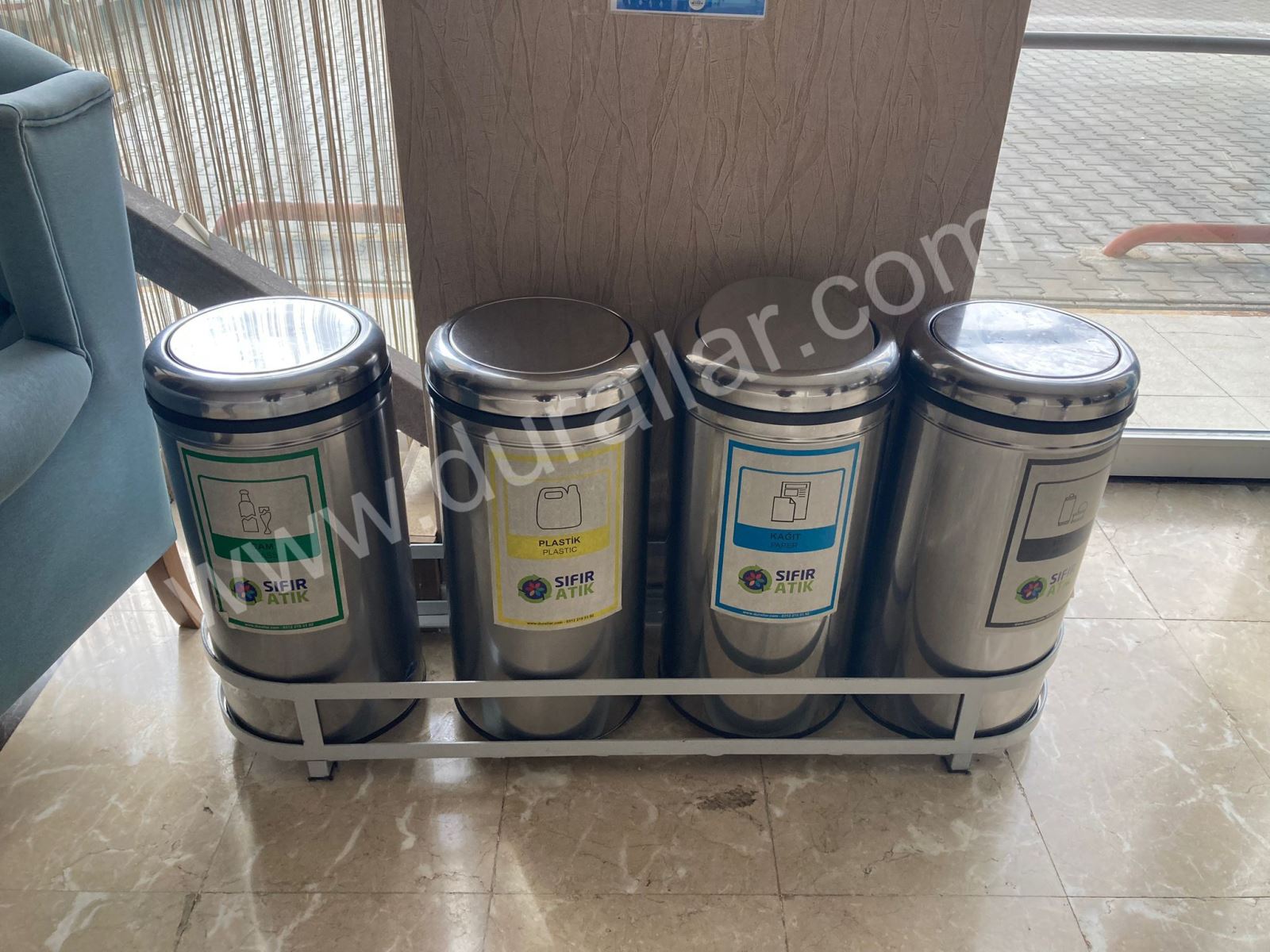4 lü döner kapaklı geri dönüşüm kutusu